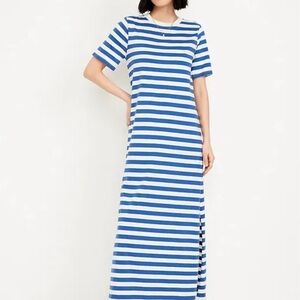 Old Navy Blue and White Striped Maxi Dress Vintage Crew-Neck Maxi T-Shirt Dress